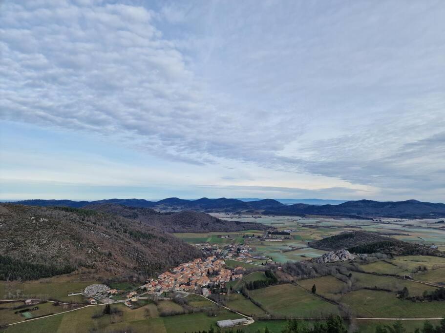 Gite L'Enclos O Rendez-Vous Roquefeuil-Pays De Sault- Avec Jardin Bagian luar foto
